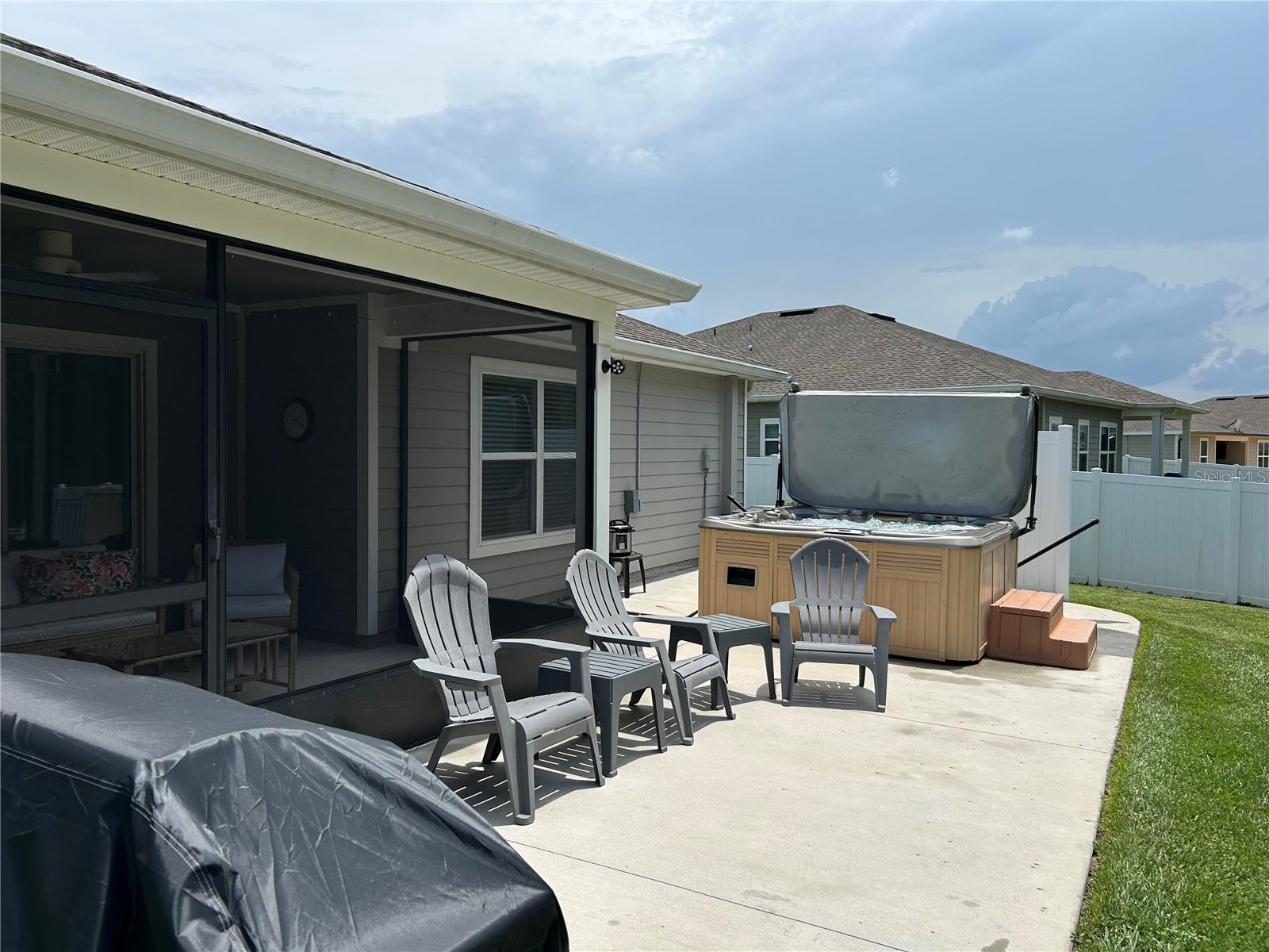 STONEYBROOK HILLS - Residential