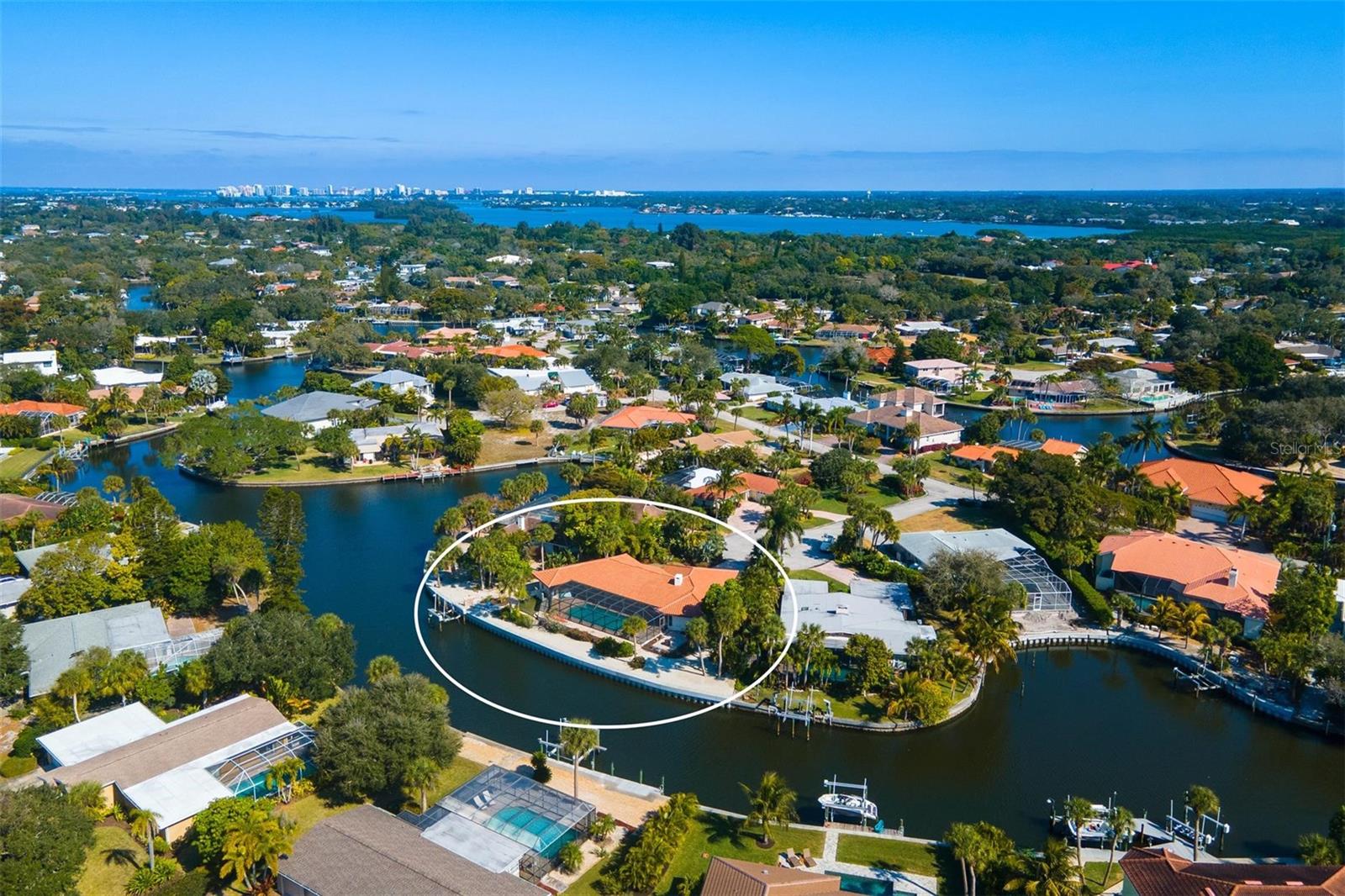 SIESTA ISLES - Residential Lease