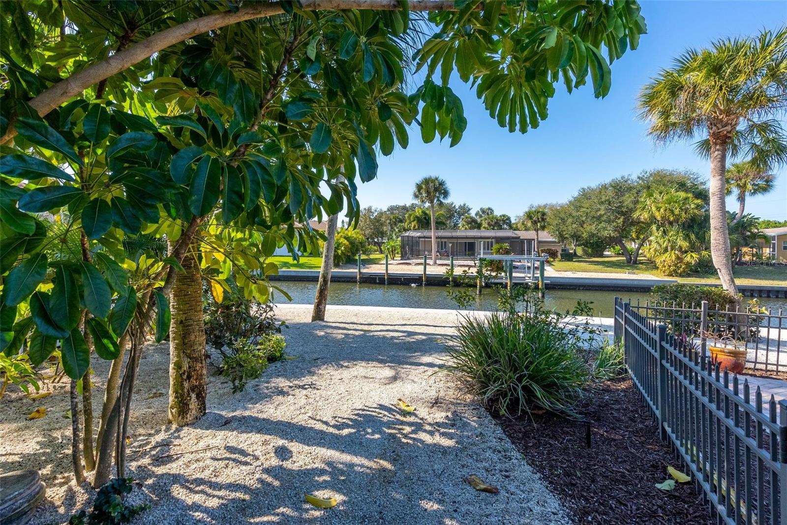 SIESTA ISLES - Residential Lease