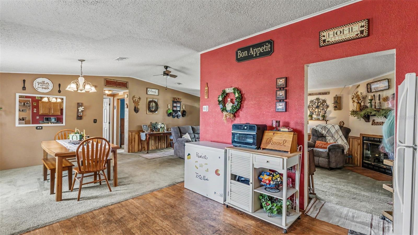LAKE MYRTLE SHORES - Residential