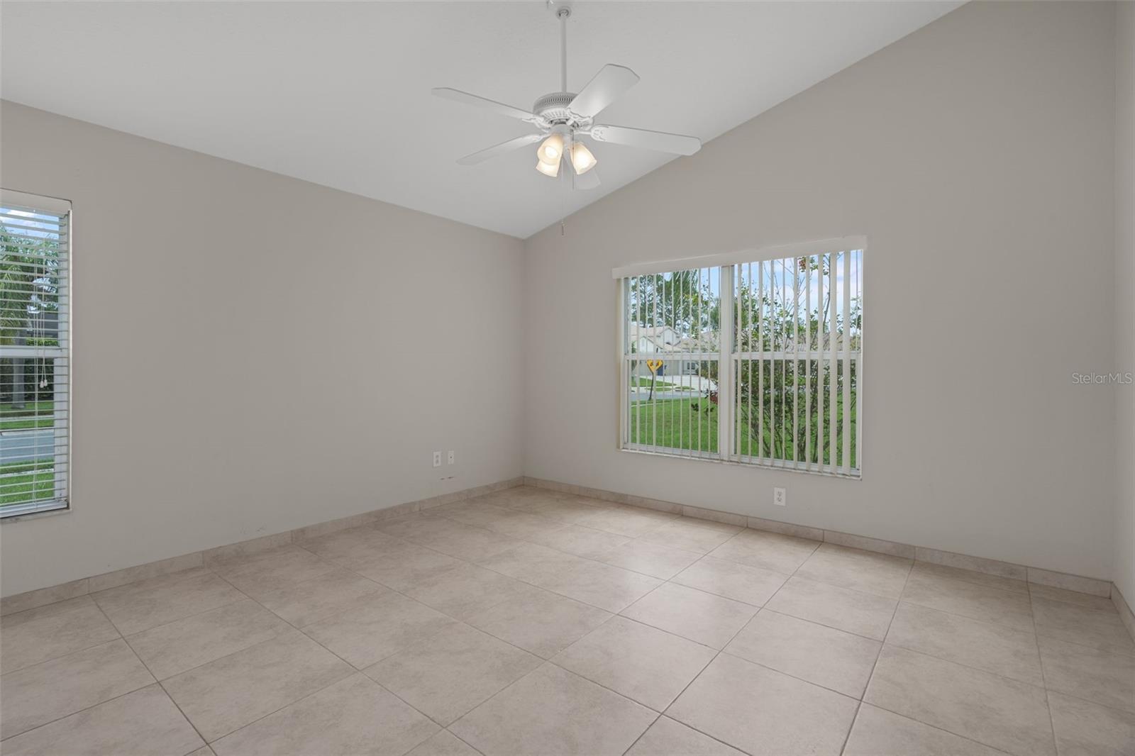 PLANTATION PALMS PH 06 - Residential