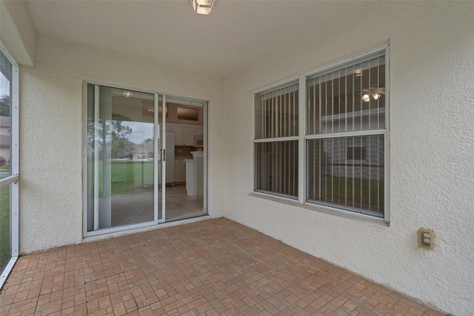 PLANTATION PALMS PH 06 - Residential