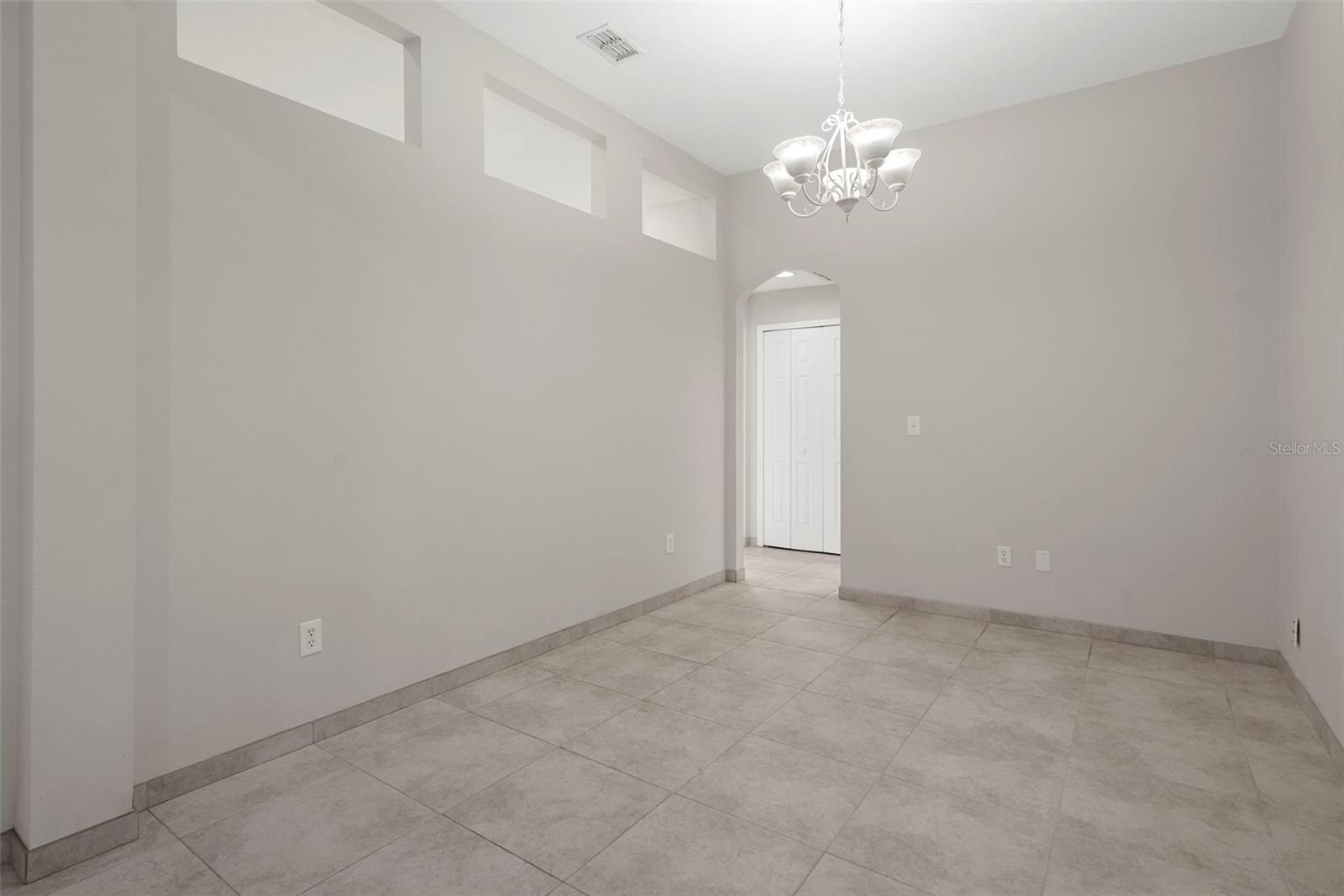 PLANTATION PALMS PH 06 - Residential