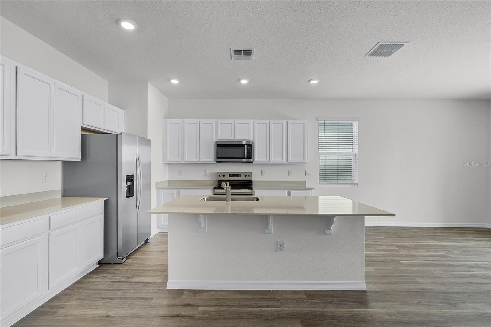 HARMONY ON LAKE ELOISE - Residential