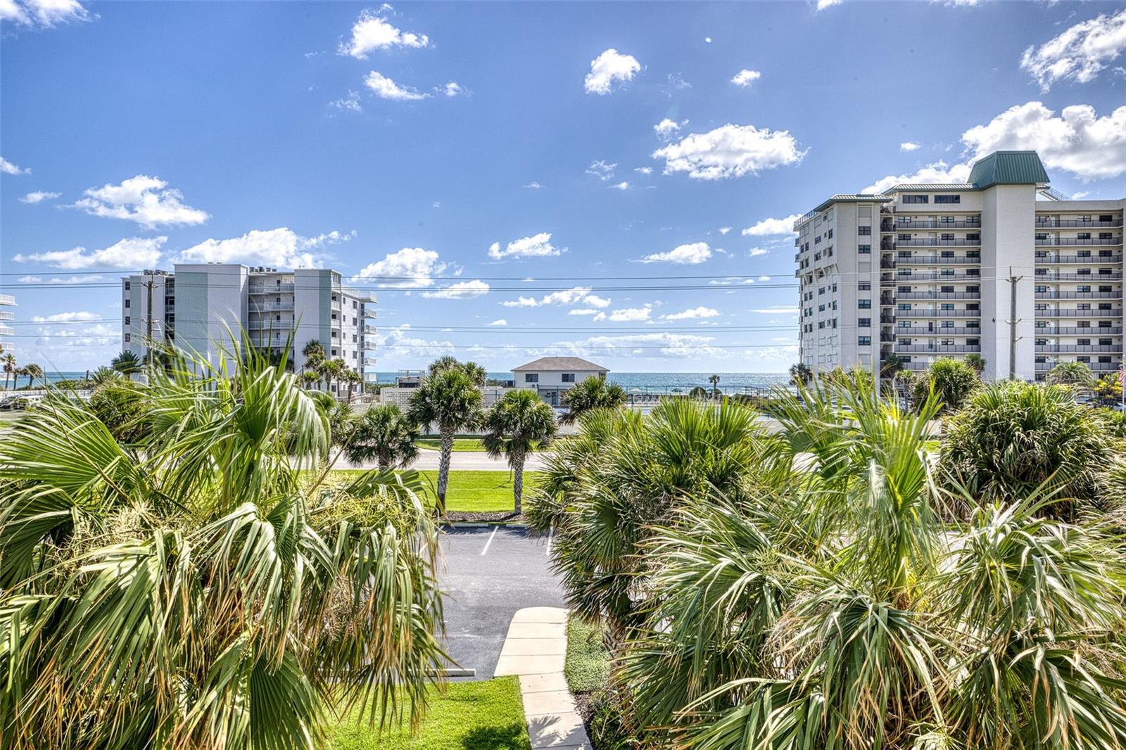 OCEAN WALK/NEW SMYRNA BCH BLDG - Residential