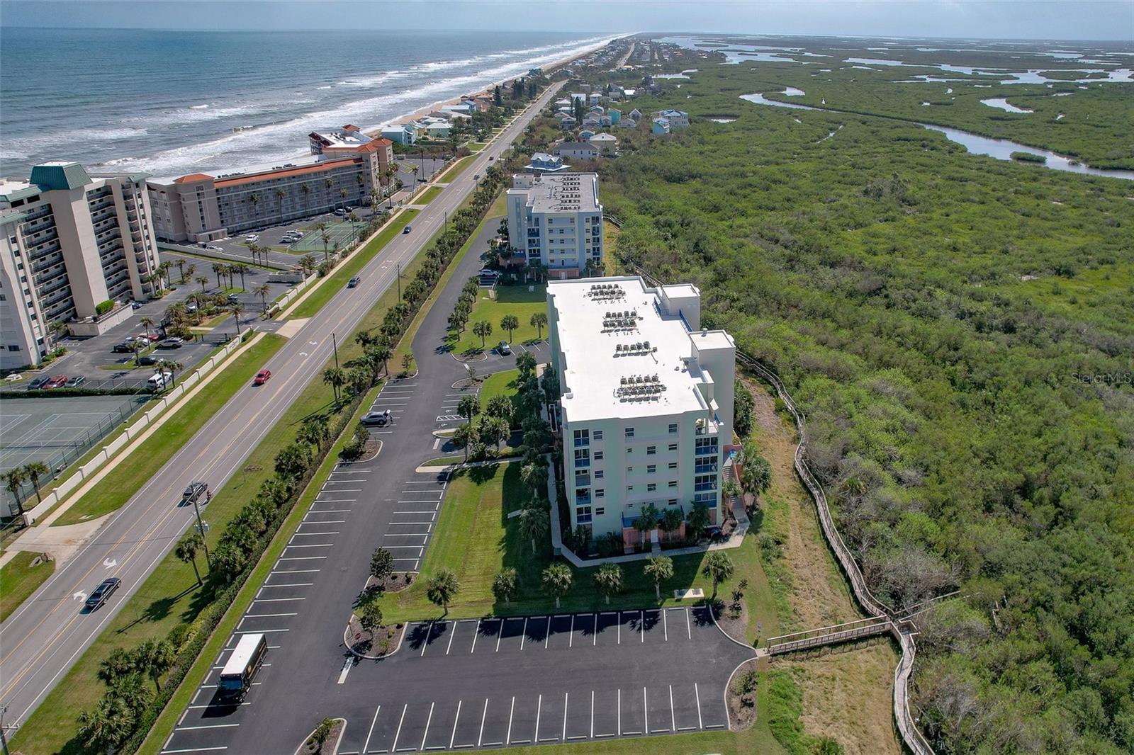 OCEAN WALK/NEW SMYRNA BCH BLDG - Residential