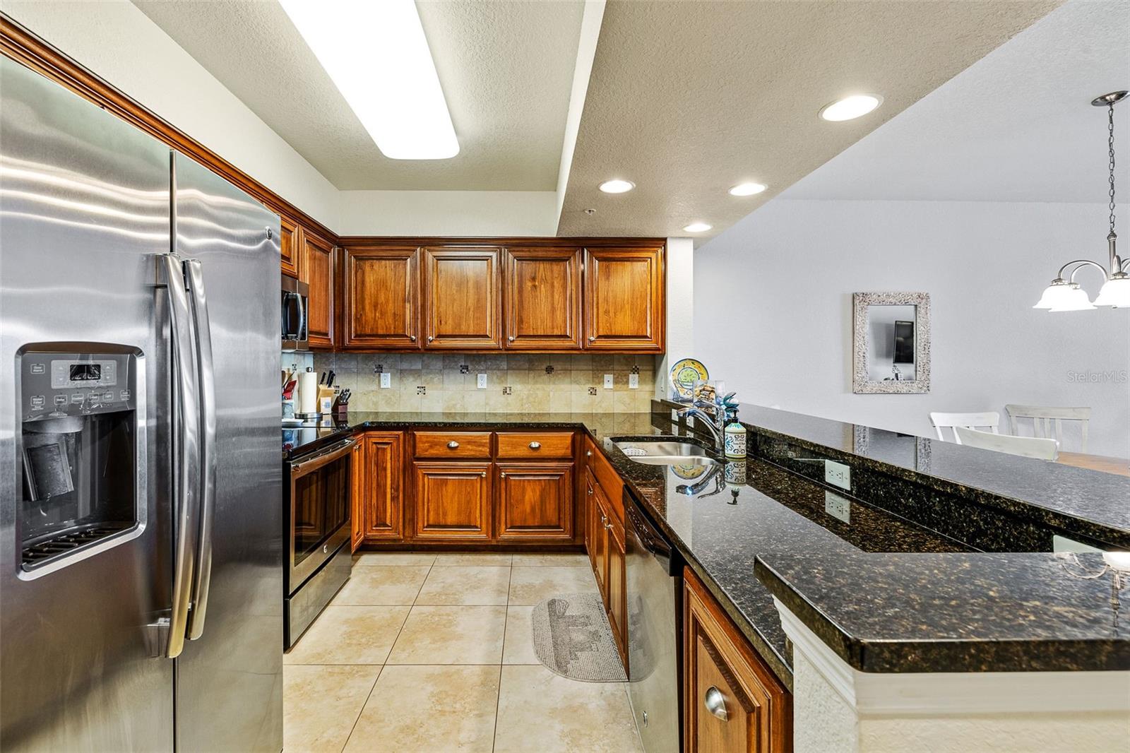 OCEAN WALK/NEW SMYRNA BCH BLDG - Residential