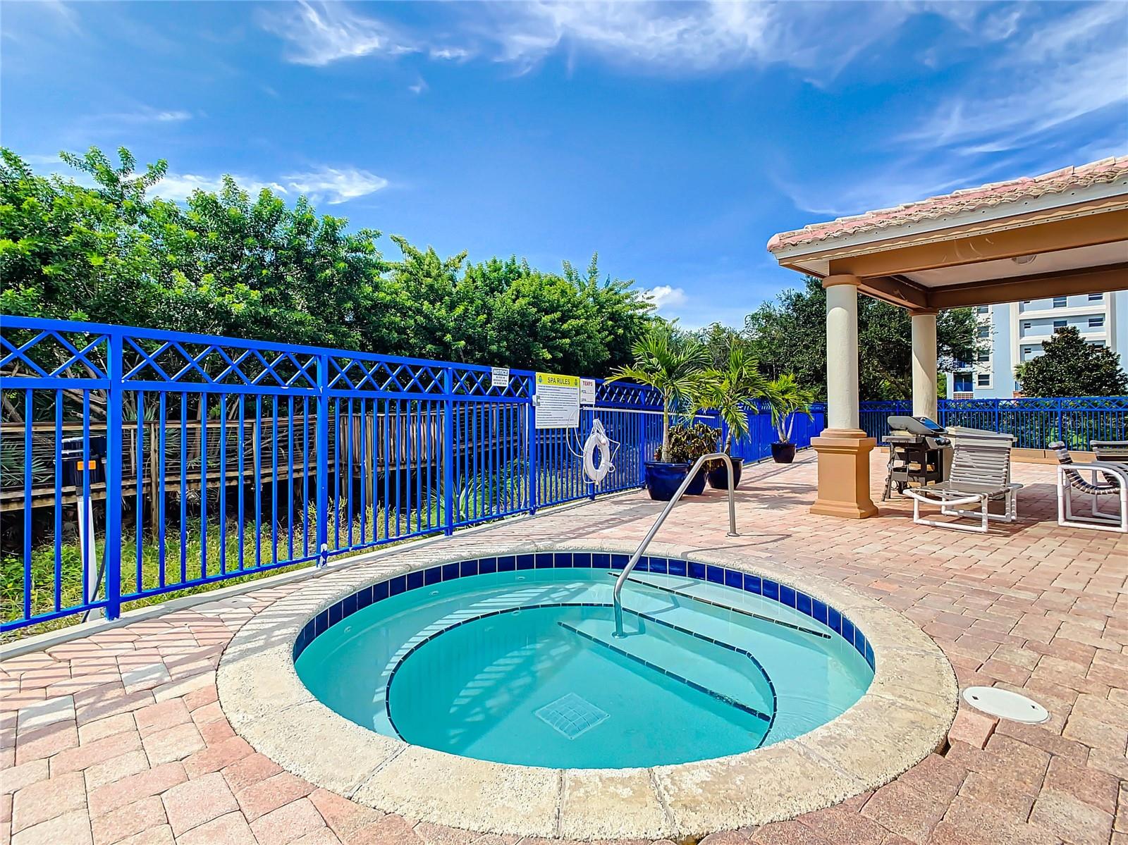 OCEAN WALK/NEW SMYRNA BCH BLDG - Residential