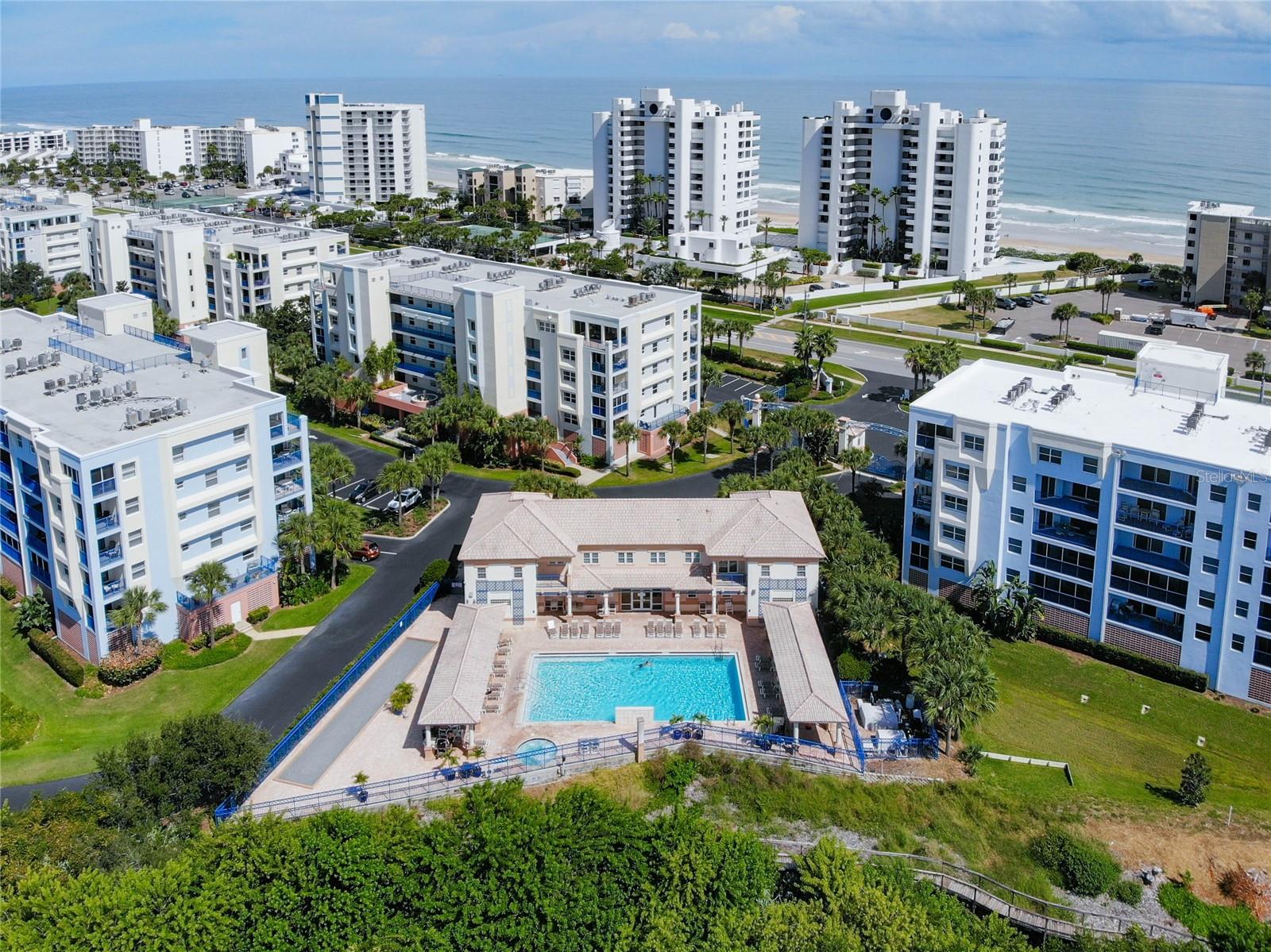 OCEAN WALK/NEW SMYRNA BCH BLDG - Residential