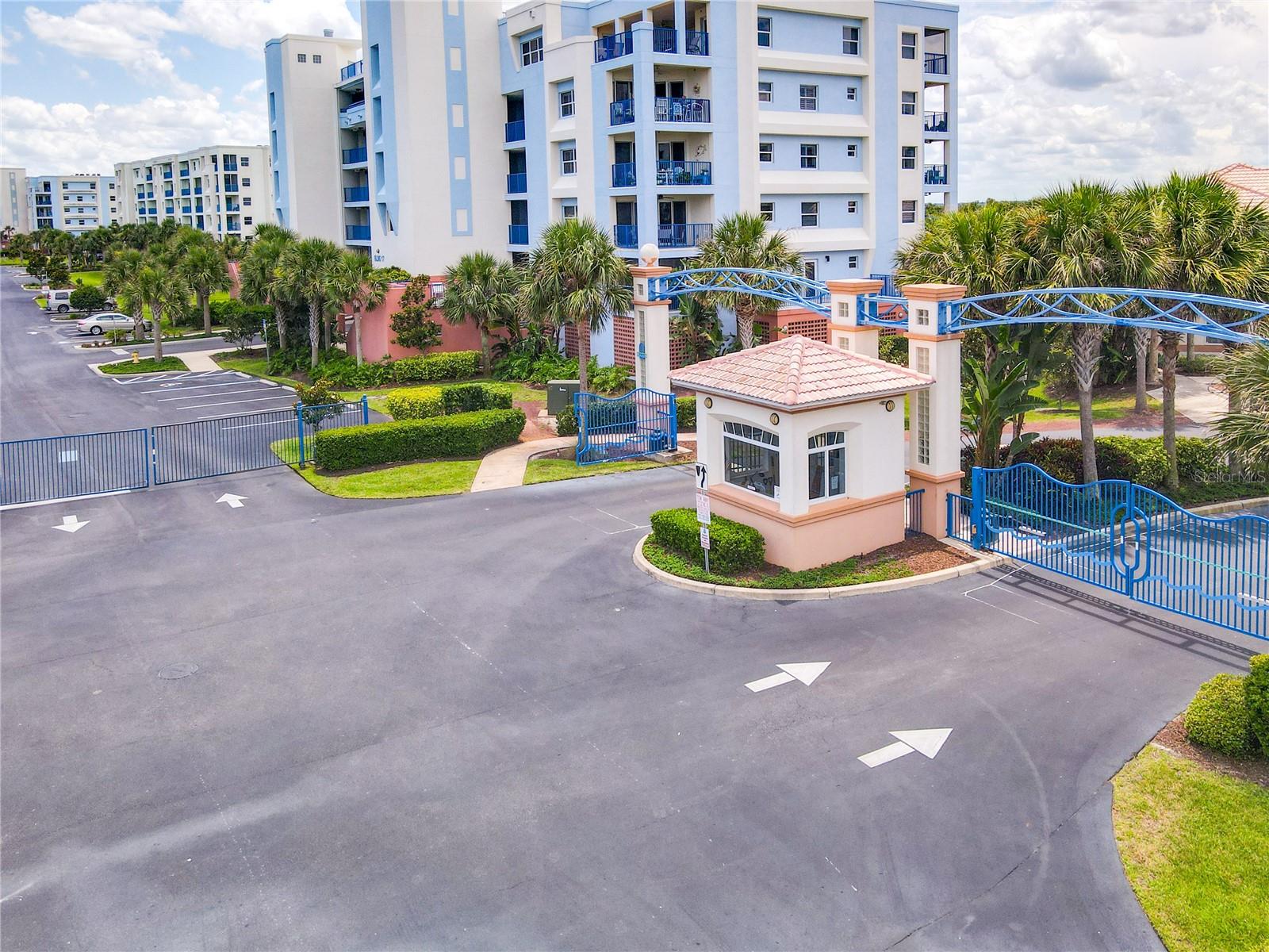 OCEAN WALK/NEW SMYRNA BCH BLDG - Residential