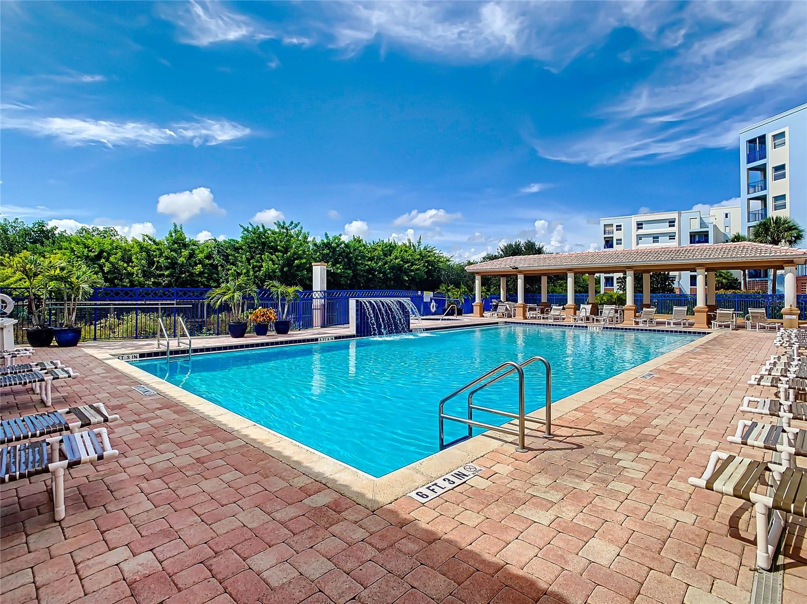 OCEAN WALK/NEW SMYRNA BCH BLDG - Residential