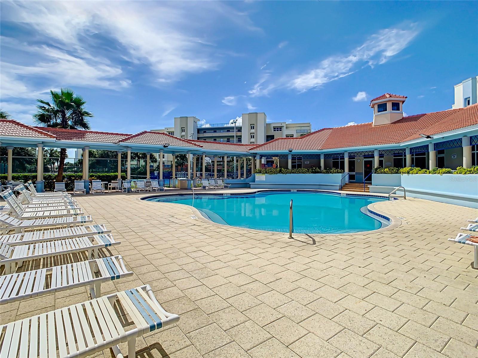 OCEAN WALK/NEW SMYRNA BCH BLDG - Residential