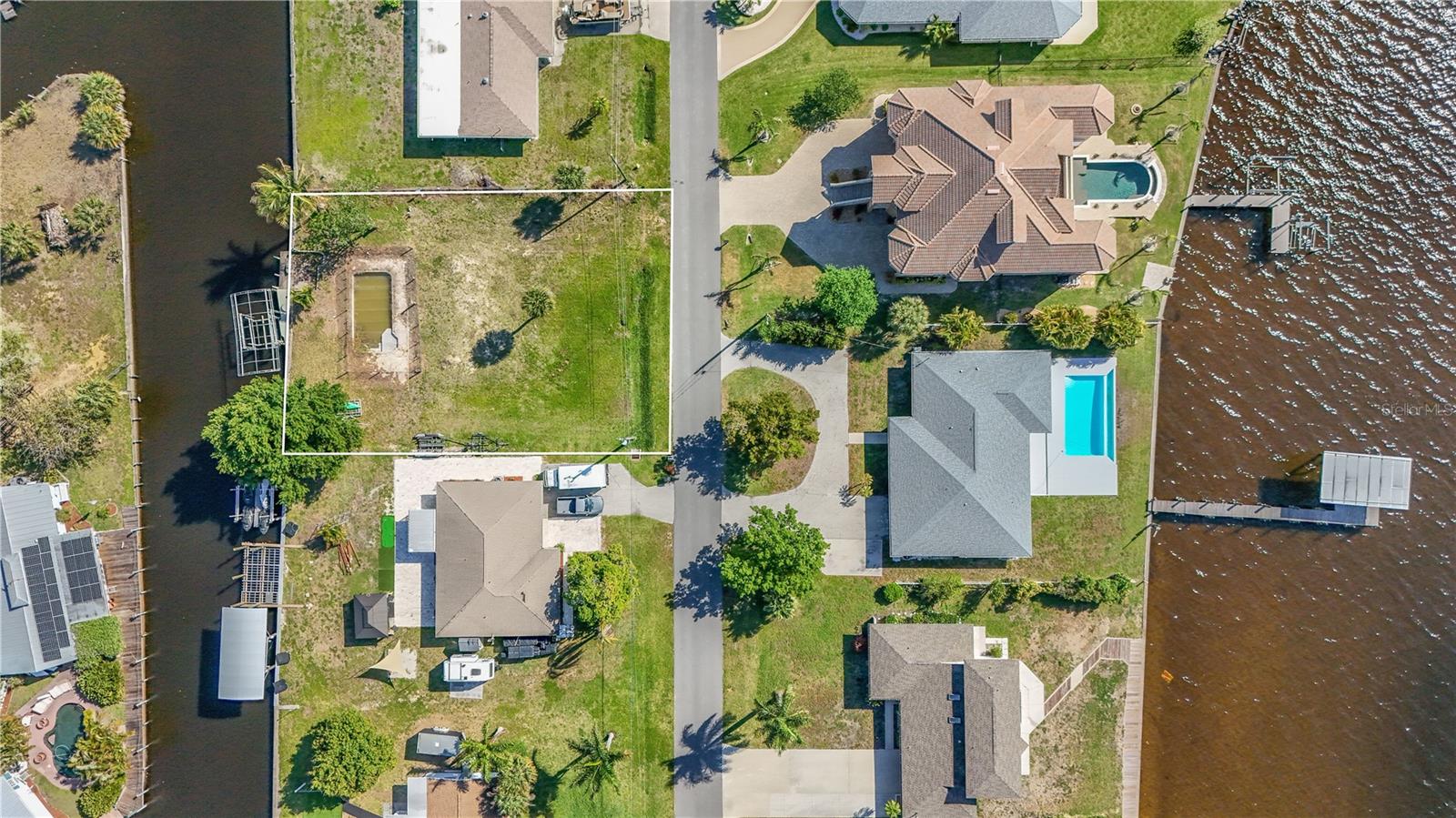 HARBOR ESTATES FIRST ADD - Land