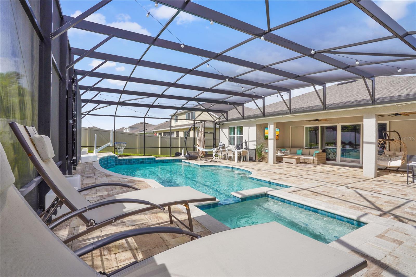 WINDING MDWS - Residential