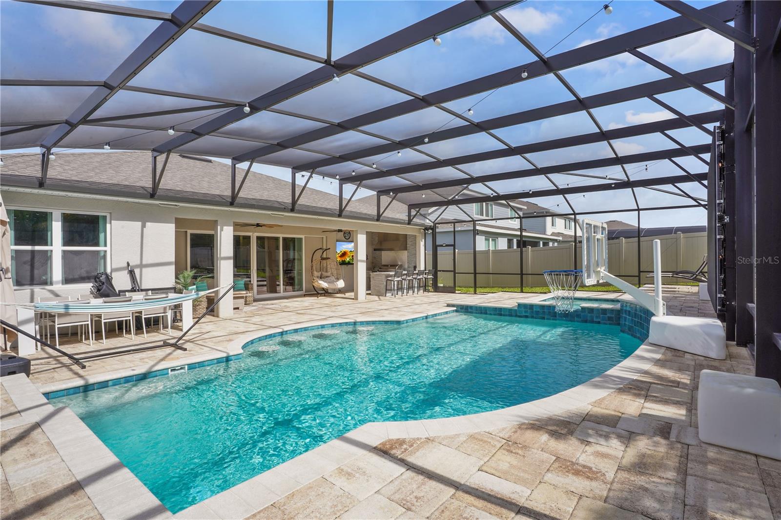 WINDING MDWS - Residential