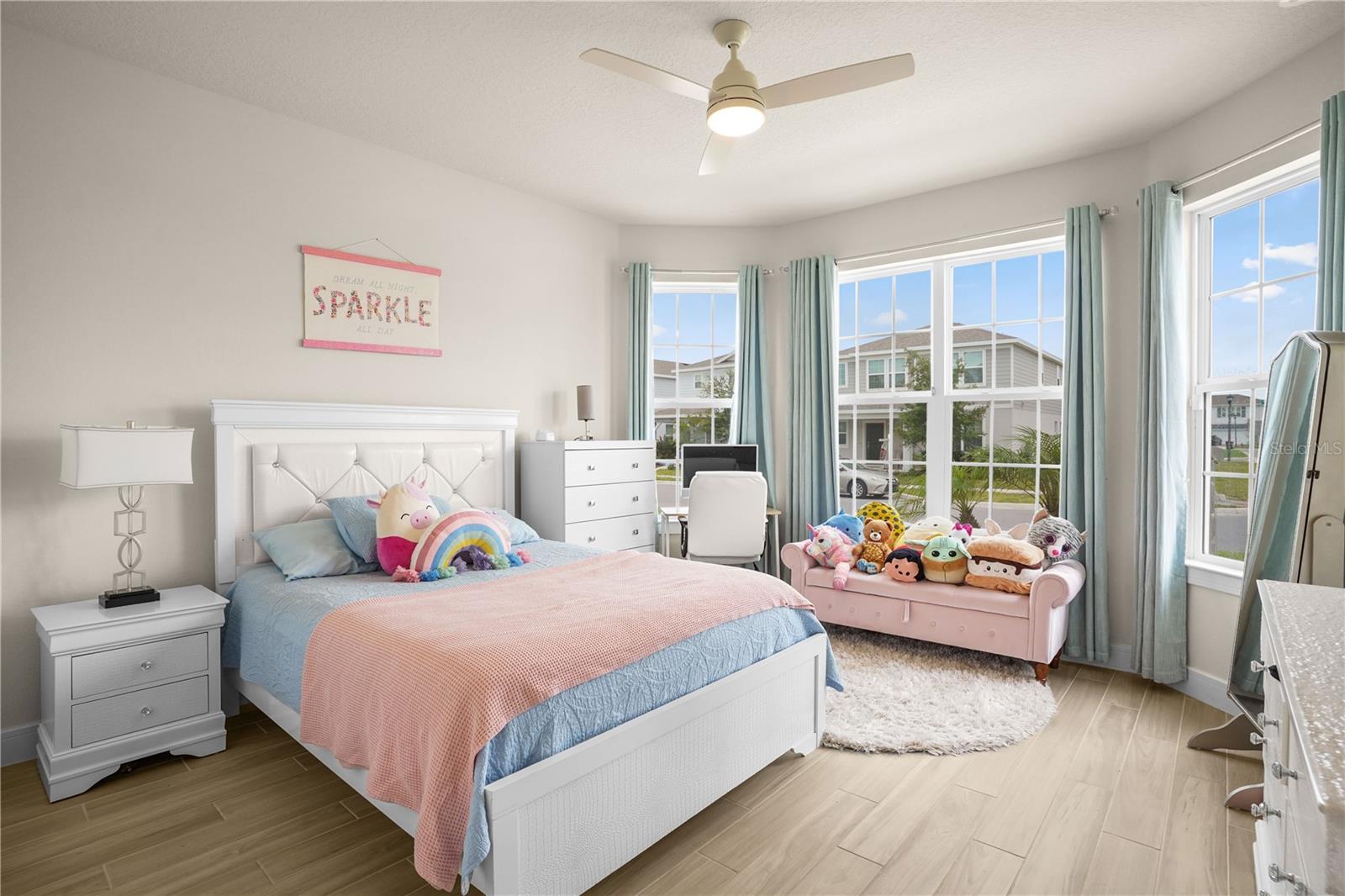 WINDING MDWS - Residential