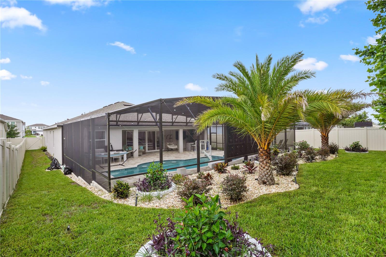 WINDING MDWS - Residential
