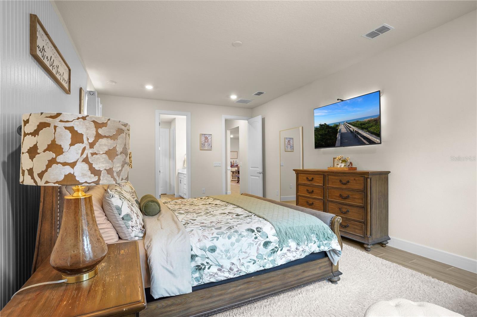 WINDING MDWS - Residential