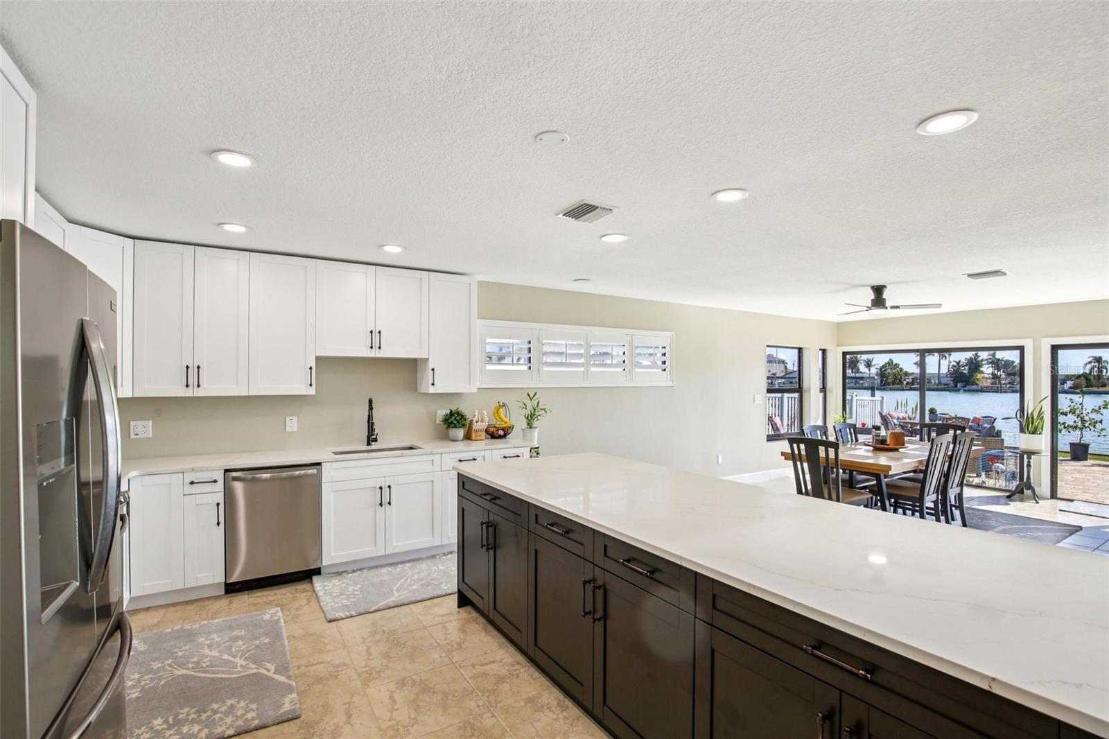 CRYSTAL ISLAND - Residential