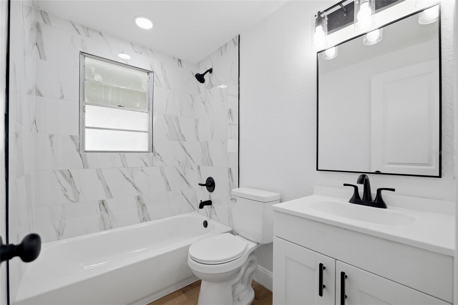 OAKHURST SUB - Residential