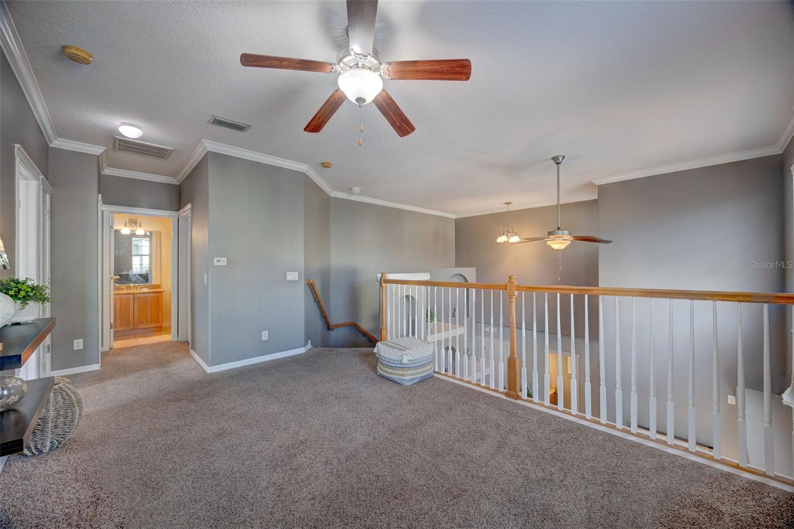 LUXURY CONDO AT FISHHAW - Residential
