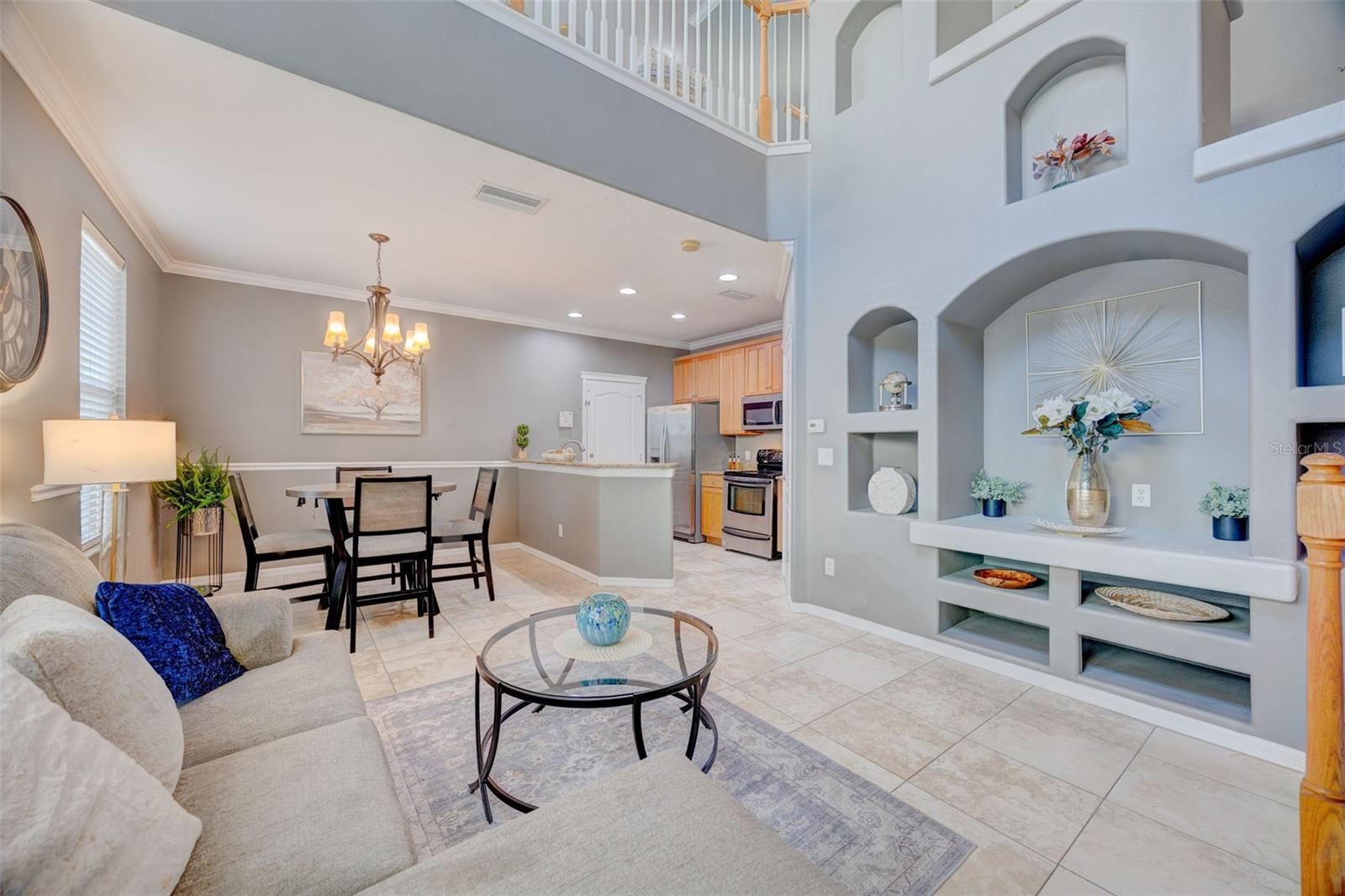 LUXURY CONDO AT FISHHAW - Residential