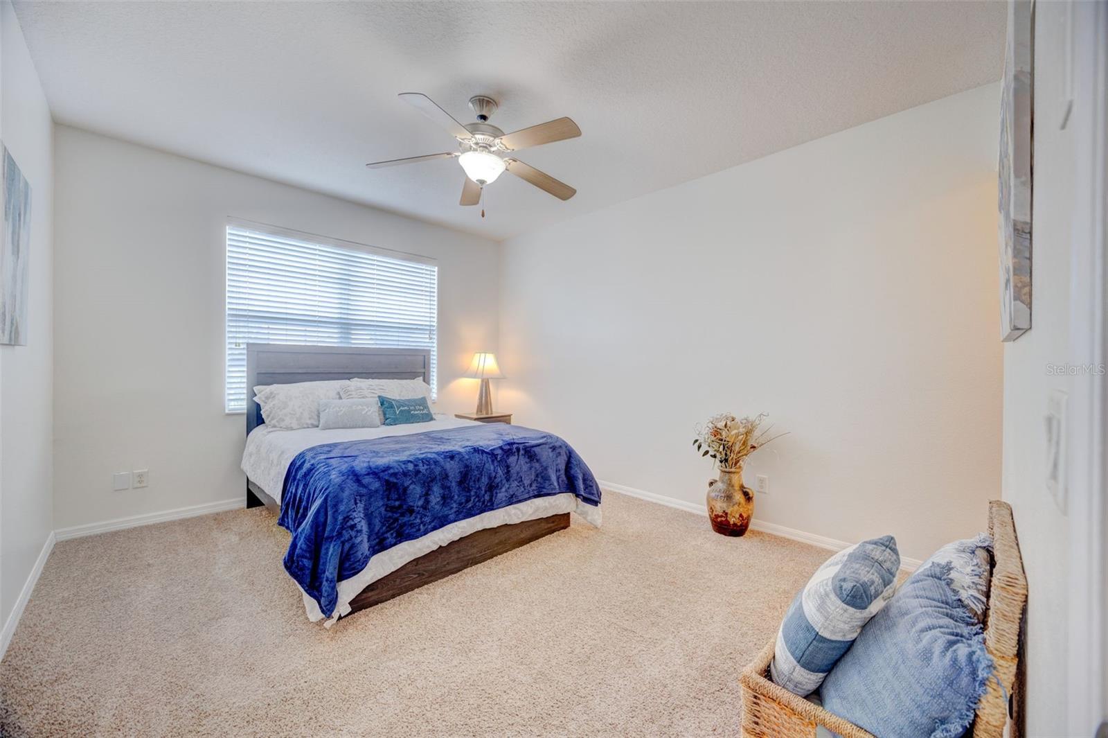 LUXURY CONDO AT FISHHAW - Residential