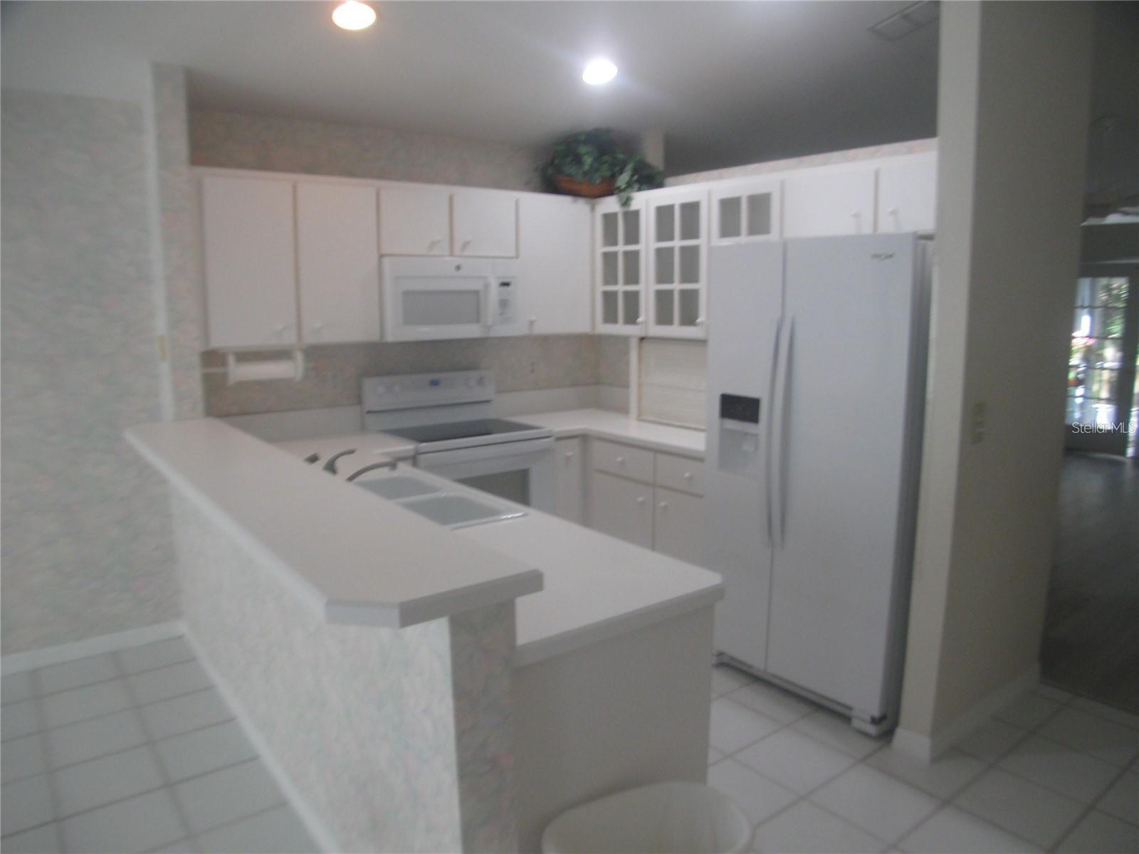 SUMMER TREES UNIT 03D REP - Residential Lease