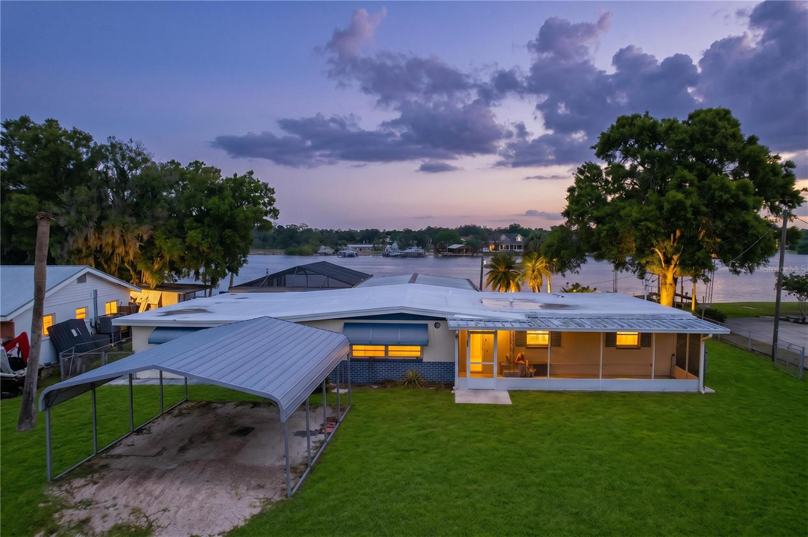 MAGNOLIA BEACH UNIT 1 - Residential