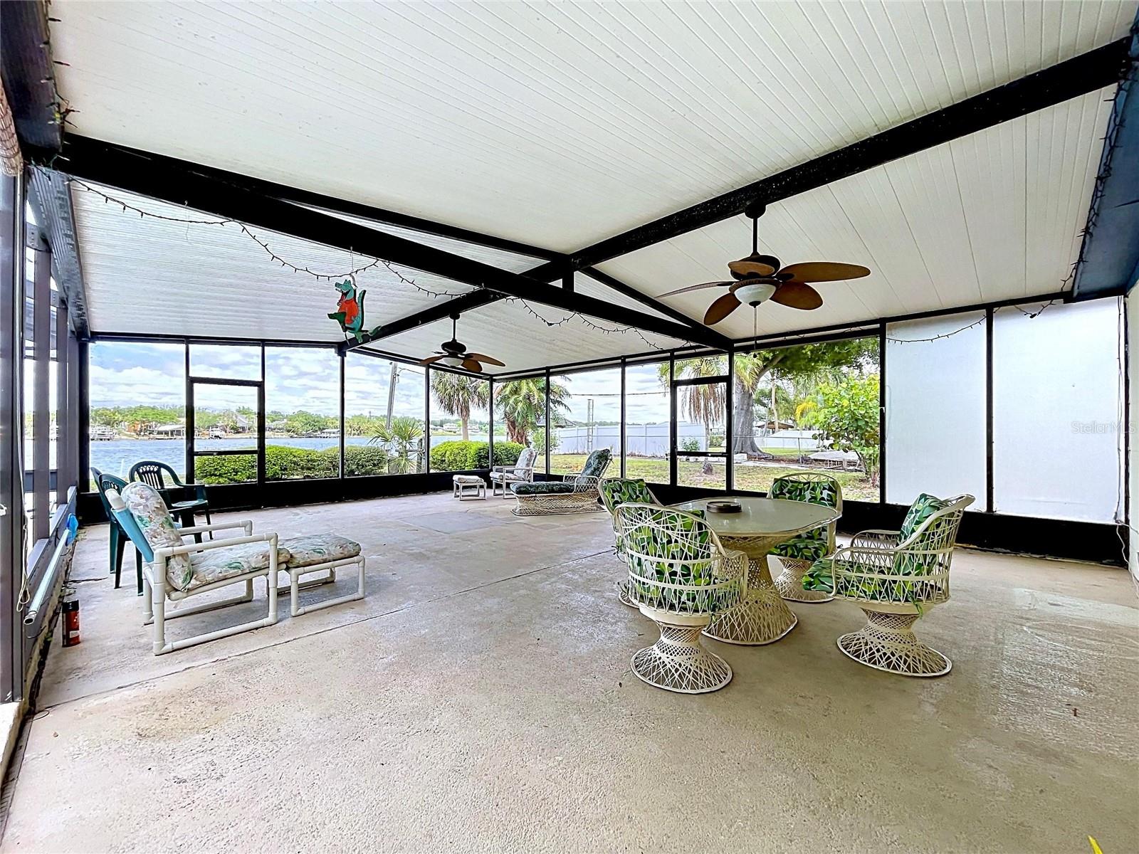MAGNOLIA BEACH UNIT 1 - Residential