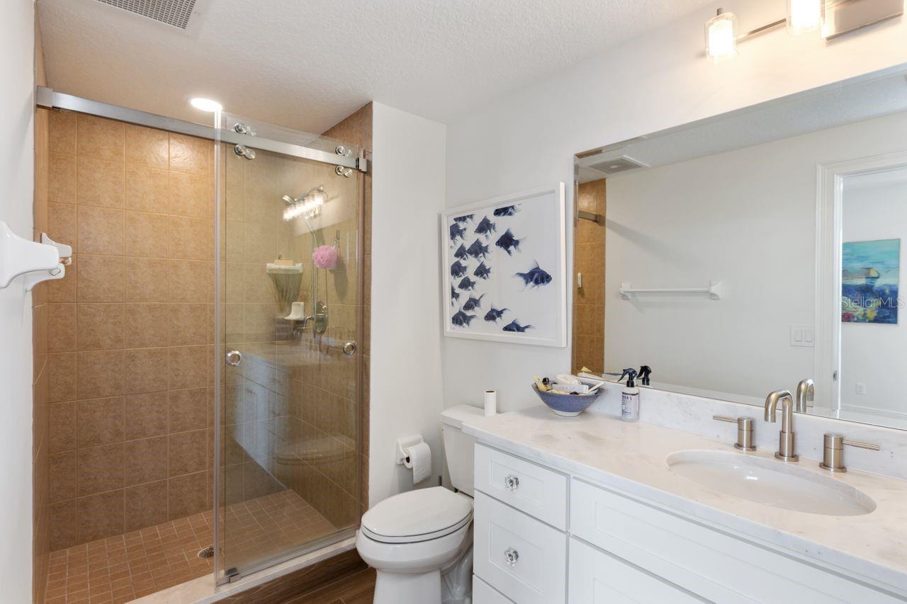Kingston Tower Condo - Residential