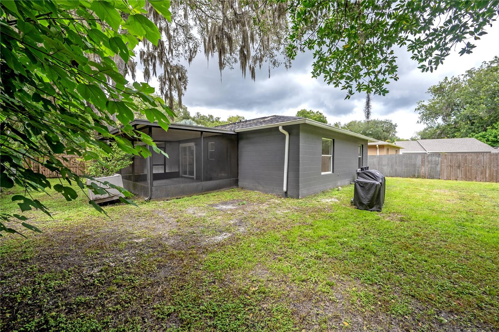 CALIFORNIA HEIGHTS - Residential Lease