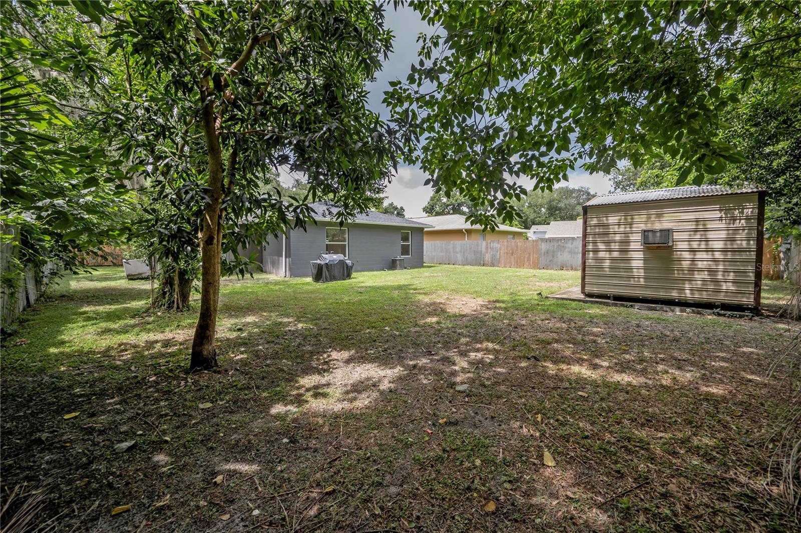 CALIFORNIA HEIGHTS - Residential Lease