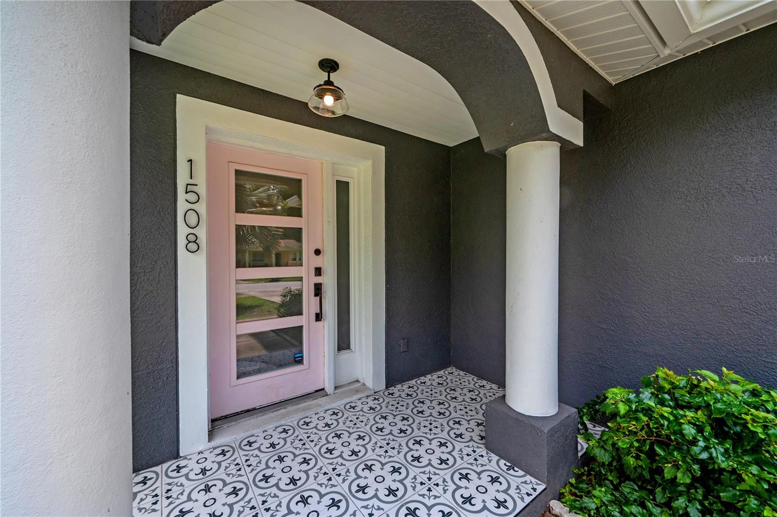 CALIFORNIA HEIGHTS - Residential Lease