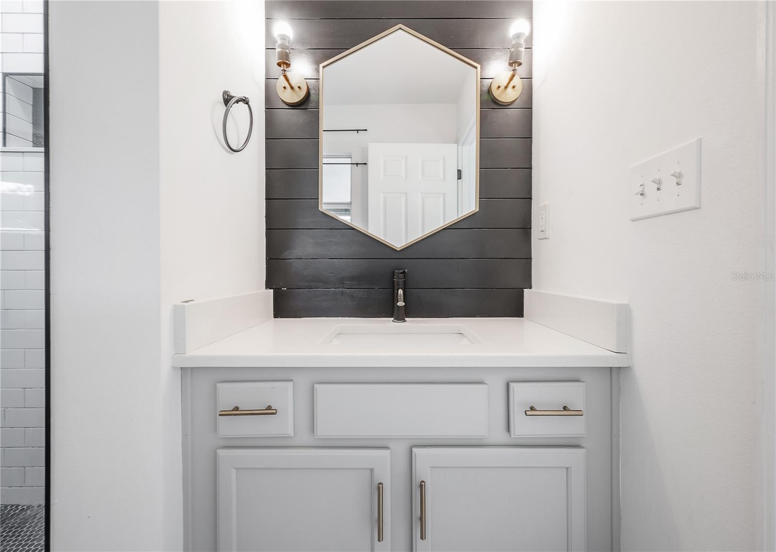 CALIFORNIA HEIGHTS - Residential Lease