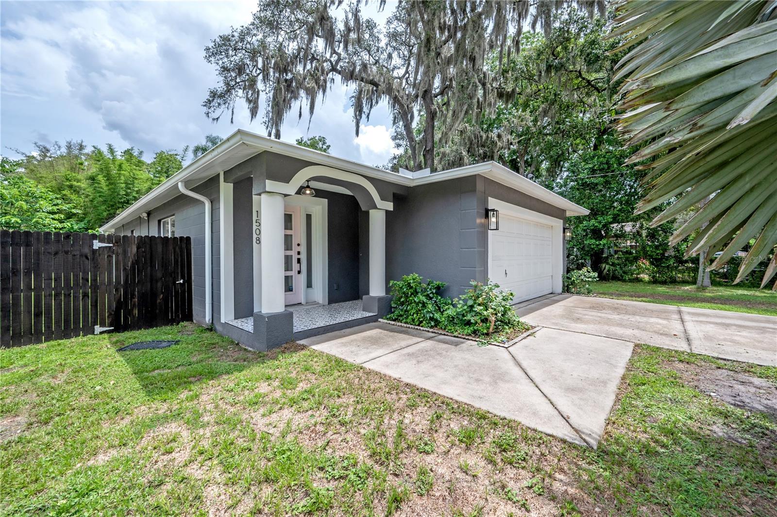 CALIFORNIA HEIGHTS - Residential Lease