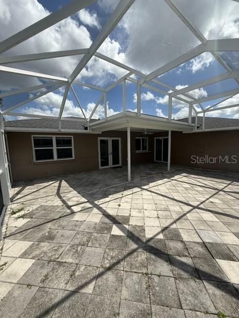 GLEN OAKS COUNTRY CLUB ESTATES - Residential Lease