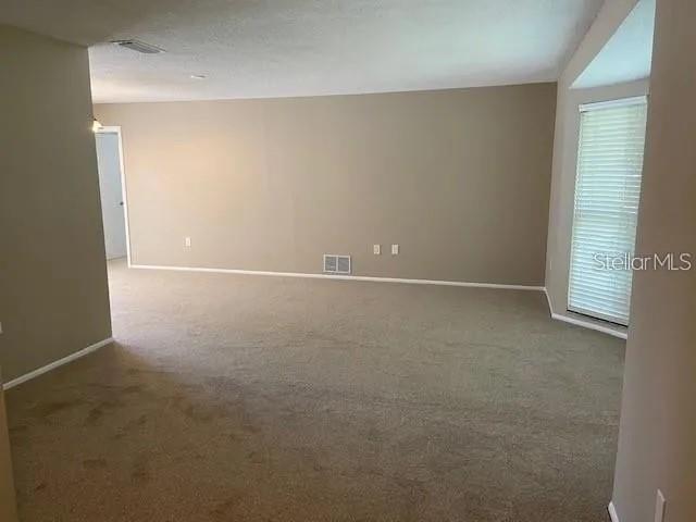 GLEN OAKS COUNTRY CLUB ESTATES - Residential Lease