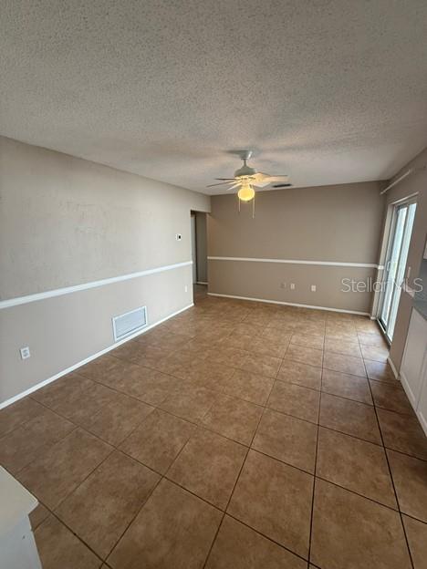 GLEN OAKS COUNTRY CLUB ESTATES - Residential Lease