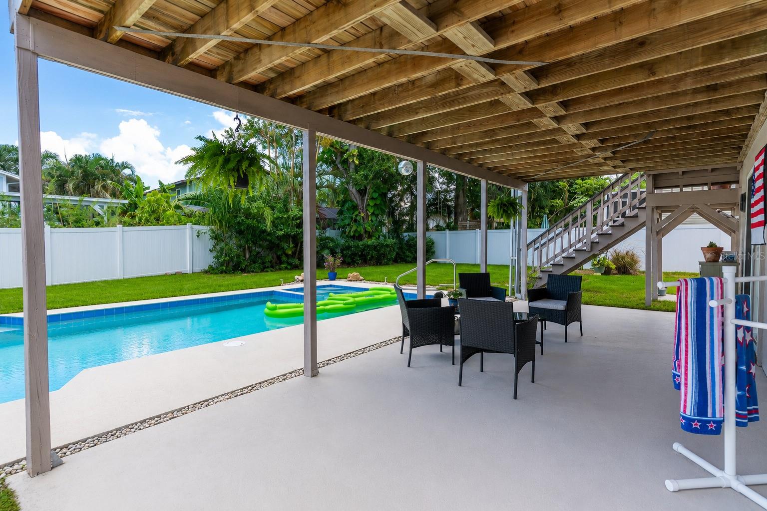 BAYWOOD VILLAGE SEC 5 - Residential