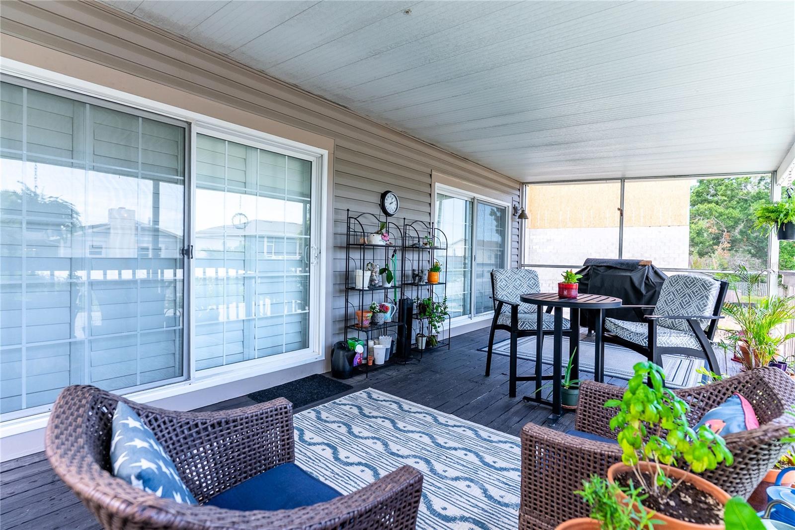 BAYWOOD VILLAGE SEC 5 - Residential