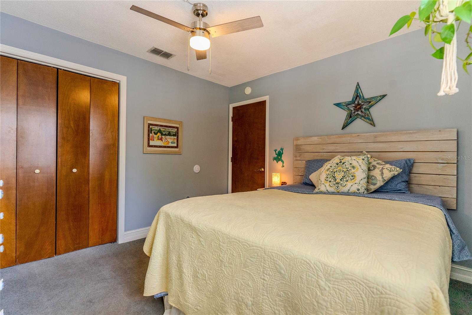 BAYWOOD VILLAGE SEC 5 - Residential