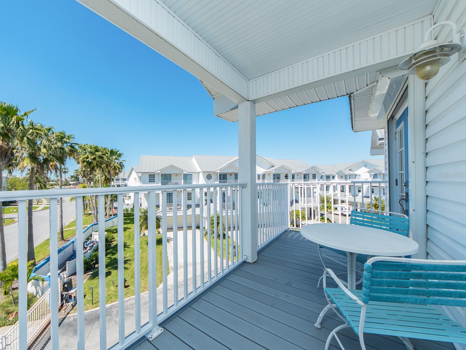 TIDES VILLAGE - YACHT - Residential