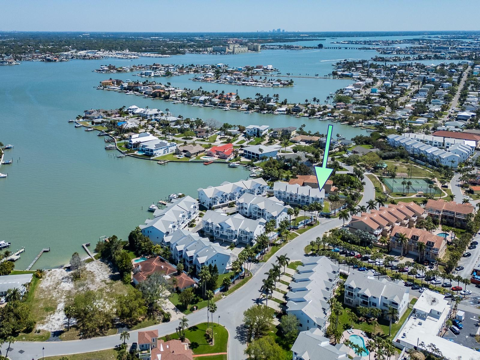TIDES VILLAGE - YACHT - Residential