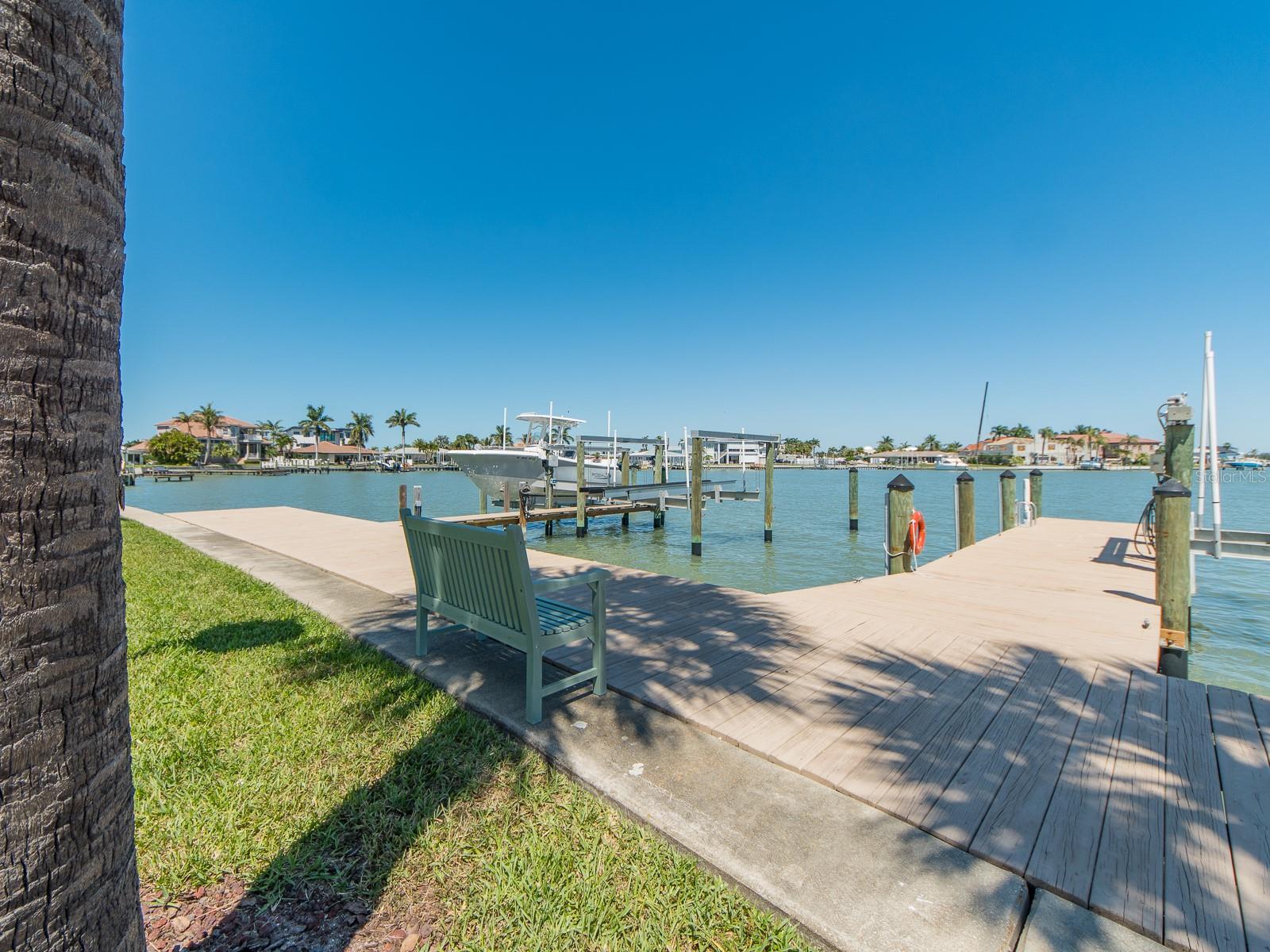 TIDES VILLAGE - YACHT - Residential