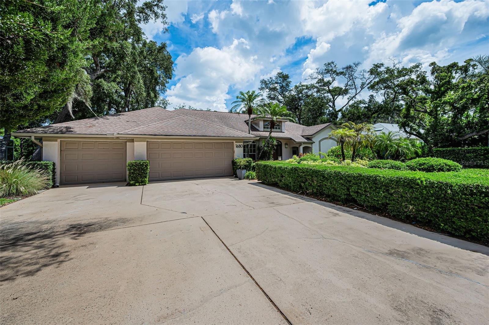 WATERFORD WEST - Residential