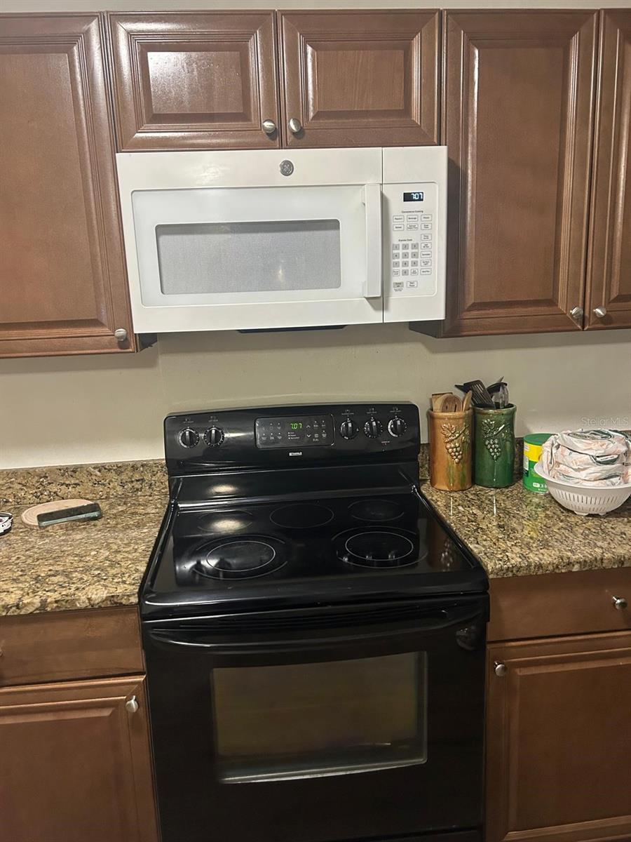 VENICE EDGEWOOD SEC OF - Residential