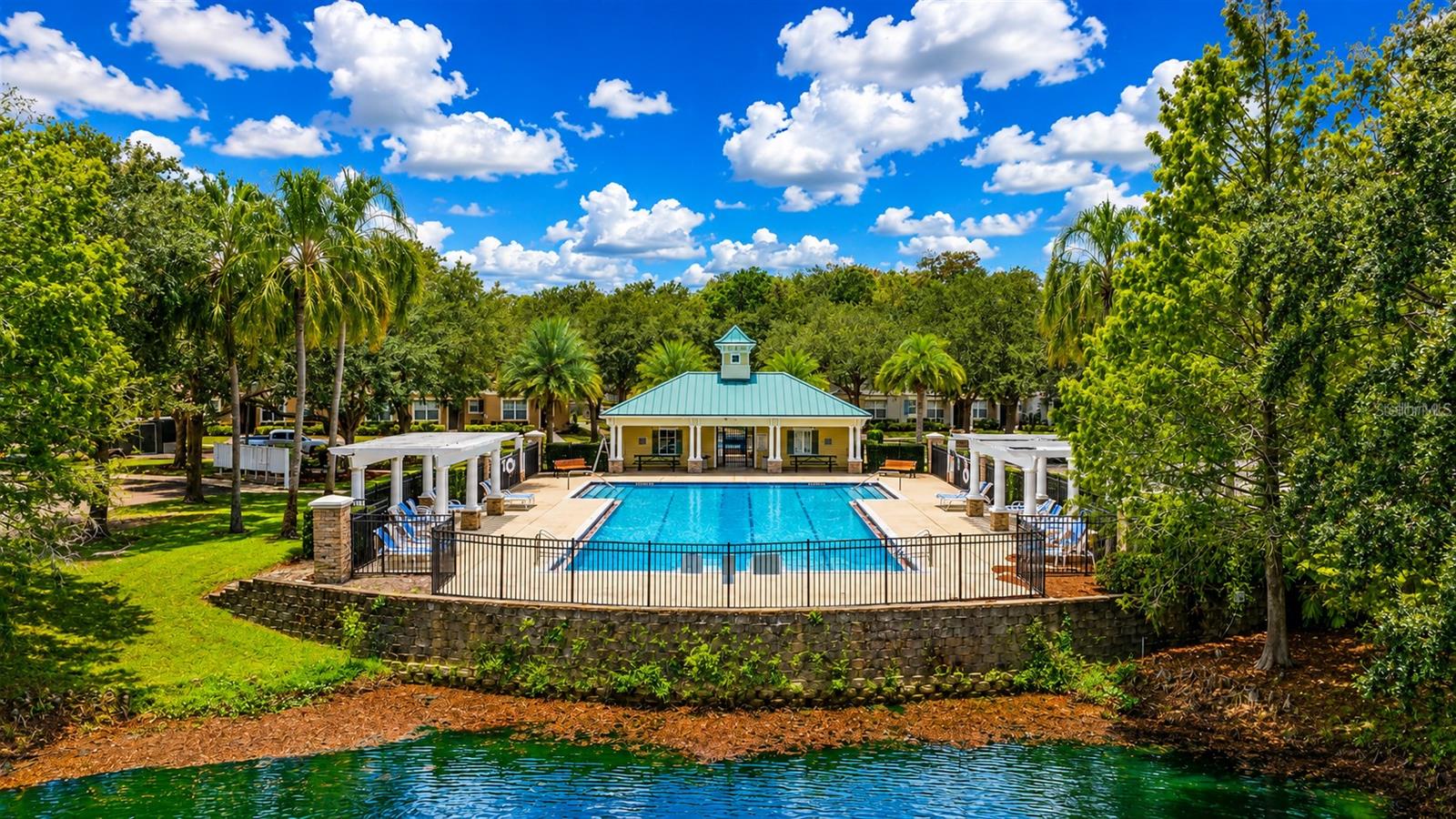 LAKES/WINDERMER LAKE REAMS TWNHM - Residential Lease