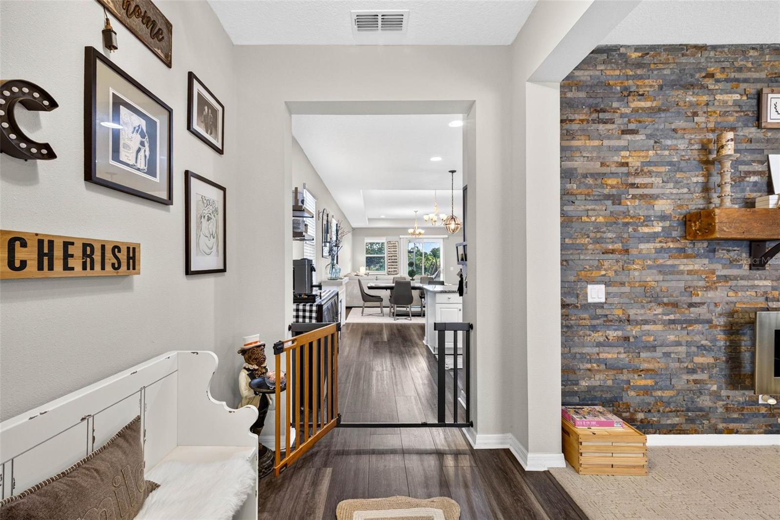 CARLTON LAKES PH 1E-1 - Residential