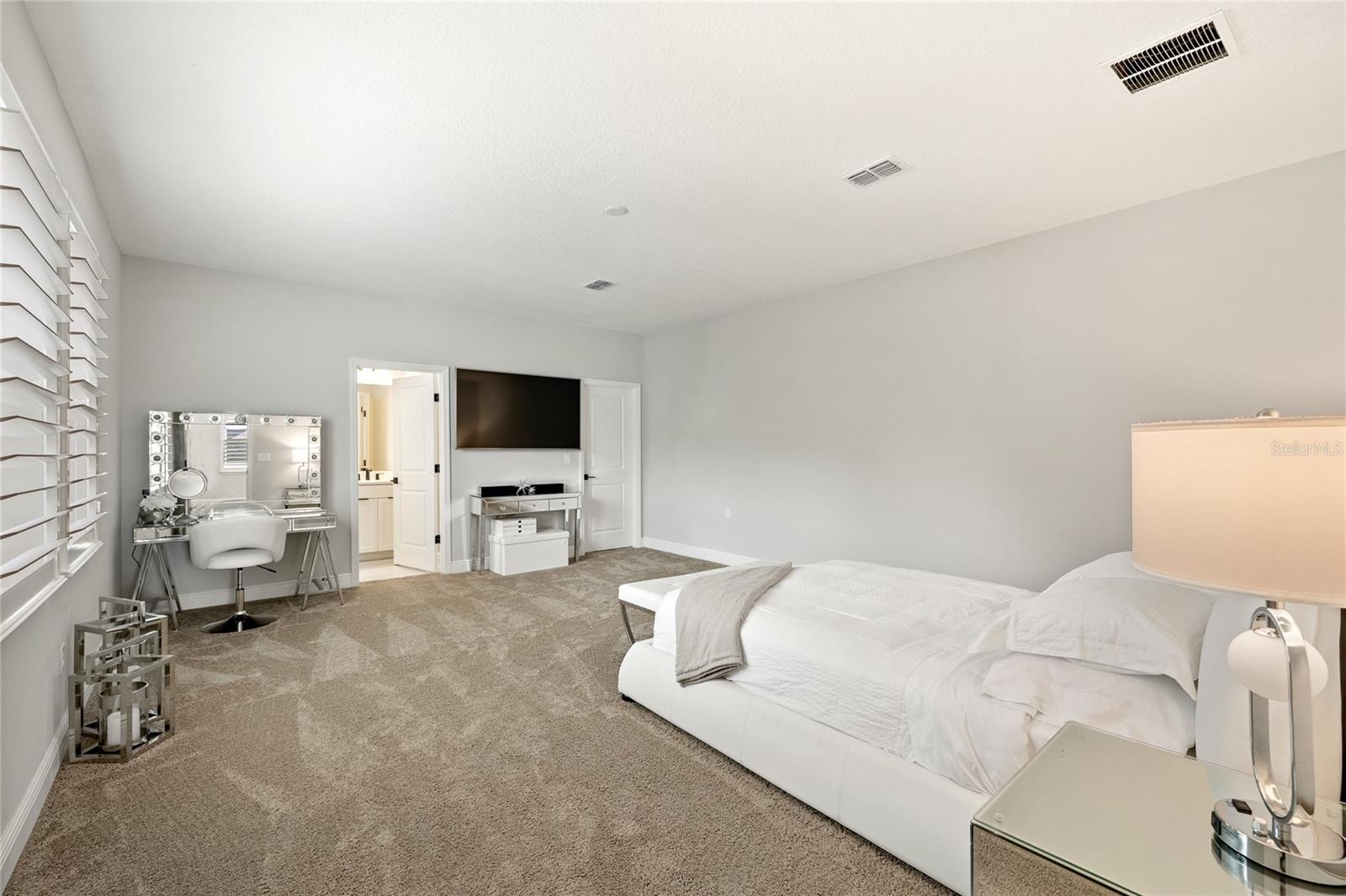 WESLYN PARK PH 2 - Residential